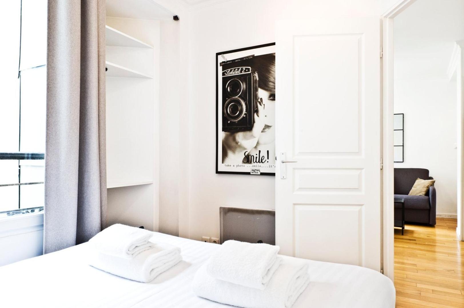 Bluestay 275 - A Apartment Paris